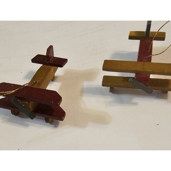 Vintage Christmas Tree Wooden Maroon And Green Toy Household Ornaments - Picture 8 of 10